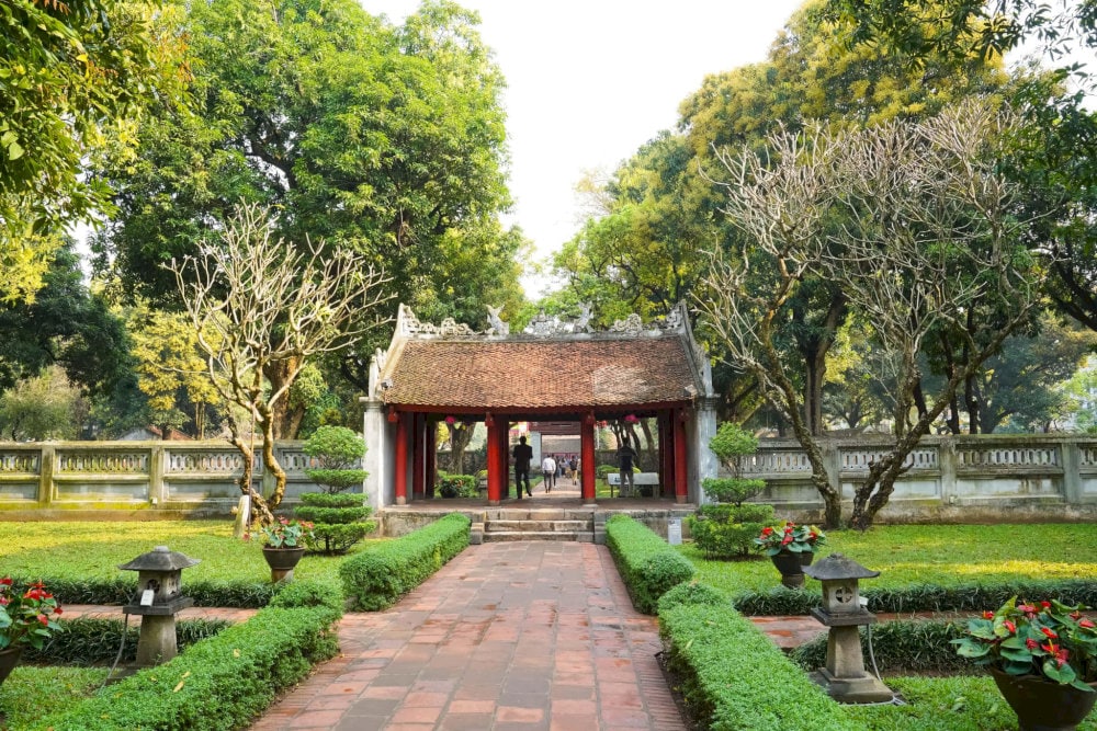 Vườn Giám